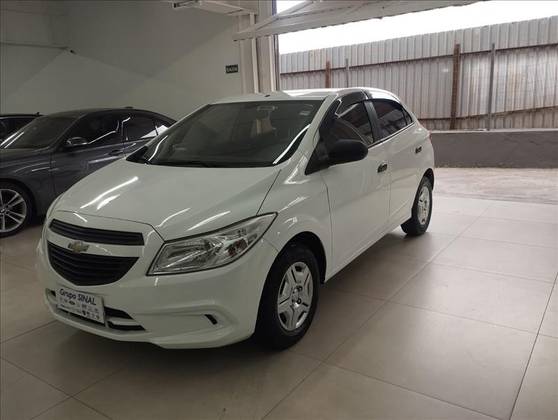 CHEVROLET ONIX 1.0 MPFI LS 8V FLEX 4P MANUAL CHEVROLET ONIX 1.0 MPFI LS 8V FLEX 4P MANUAL